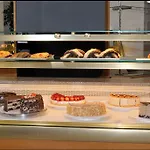 Lorenzoni, Cafe Konditorei Helmut Lorenzoni