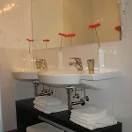 아파트 Lorenzoni, Cafe Konditorei Helmut Lorenzoni 티롤 키르흐베르크
